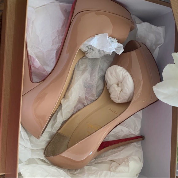 Christian Louboutin - Peep Toe - Nude - Platform - Picture 2 of 5